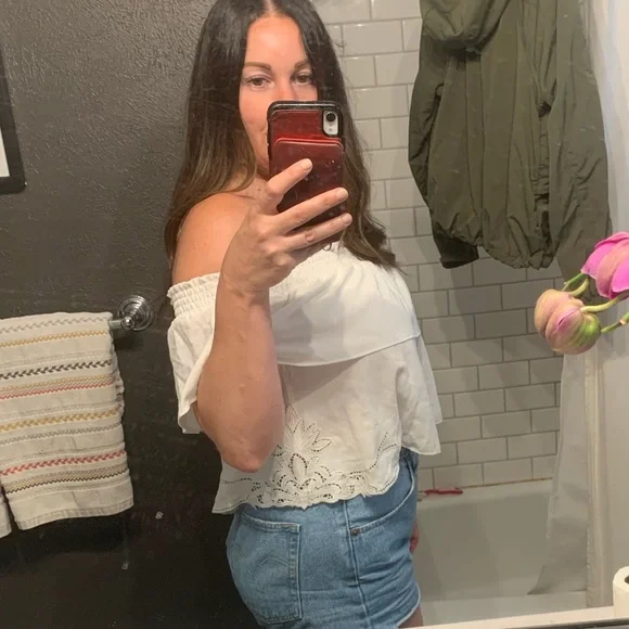 Lovers + Friends Medium White Angie Top - Picture 8 of 8